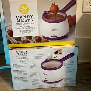 Wilton Candy Melt Pot